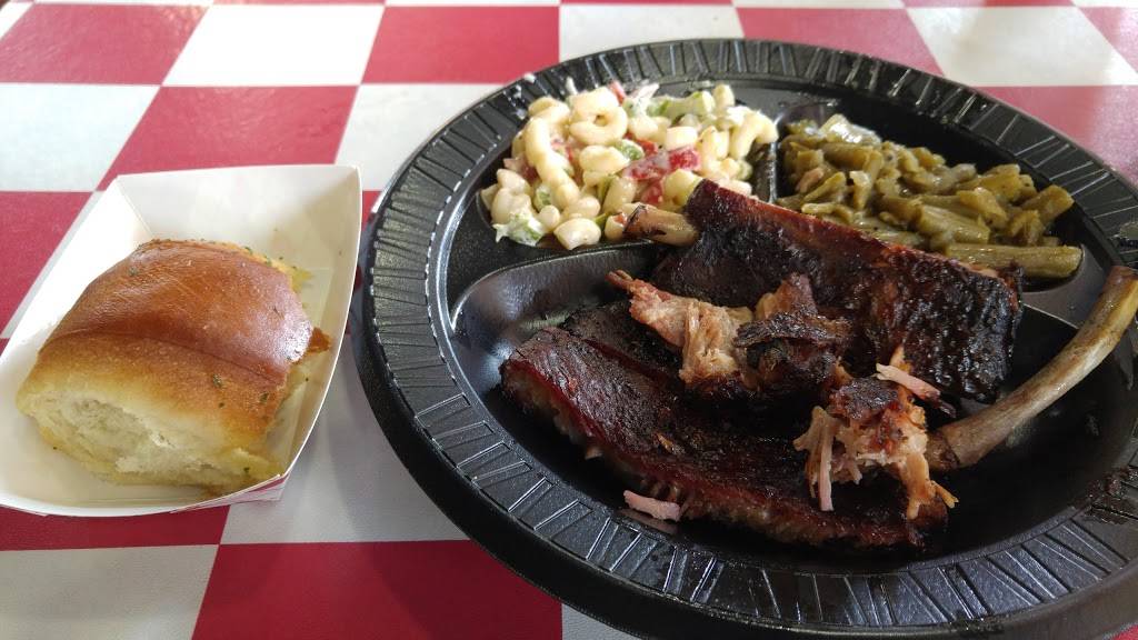 Old House BBQ | restaurant | 1905 N Josey Ln, Carrollton, TX 75006, USA | 9722423900 OR +1 972-242-3900