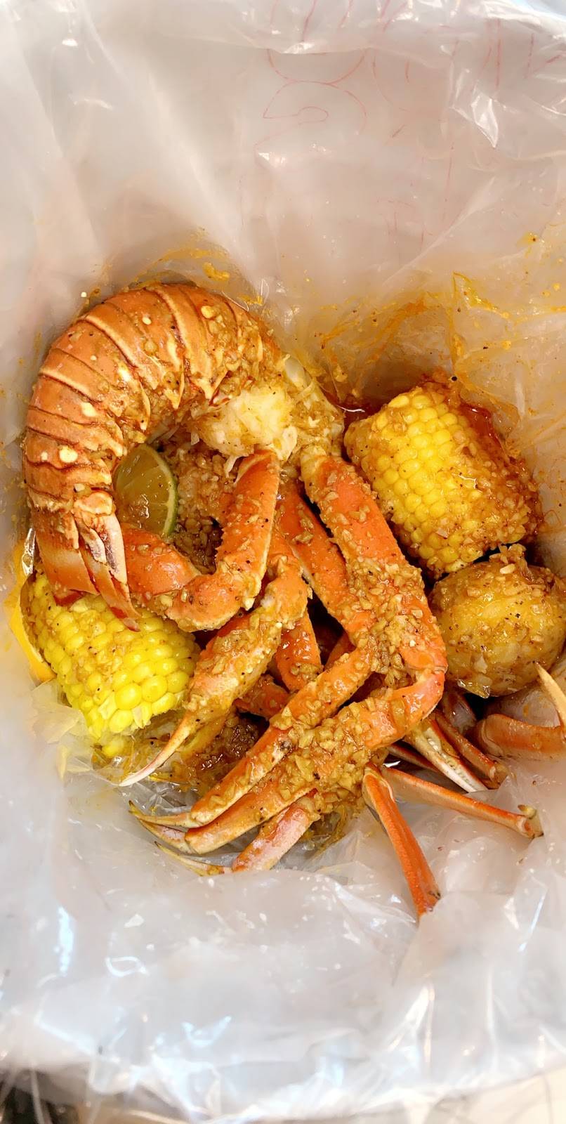 Cajun Louis | restaurant | 1700 Raleigh Rd Pkwy W Suite #106, Wilson, NC 27896, USA | 2522341996 OR +1 252-234-1996