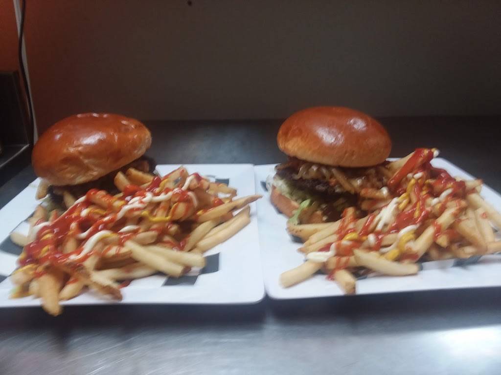 El Tlaxcalteca Restaurant | restaurant | Milwaukee, WI 53204, USA | 4143128436 OR +1 414-312-8436