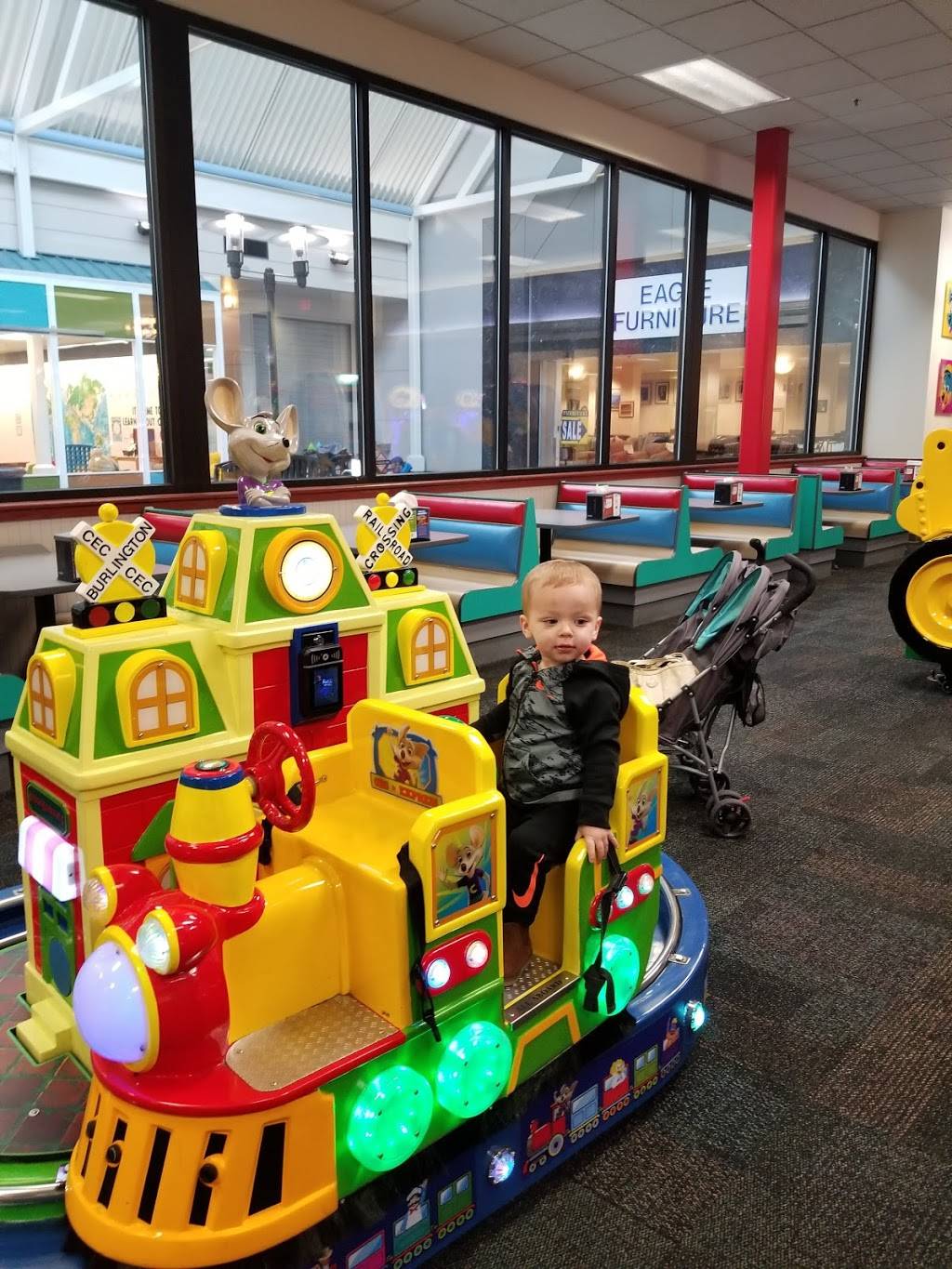 Chuck E. Cheese | restaurant | 621 Cascade Mall Dr, Burlington, WA 98233, USA | 3607577336 OR +1 360-757-7336