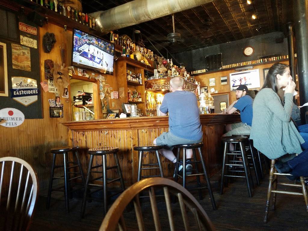 Taproom | restaurant | 129 E Hopkins St, San Marcos, TX 78666, USA | 5123929824 OR +1 512-392-9824