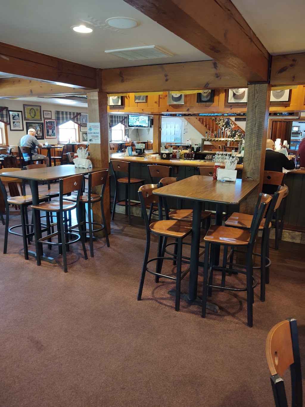 Faregrounds Restaurant | restaurant | 27 Fairgrounds Rd, Nantucket, MA 02554, USA | 5082284095 OR +1 508-228-4095