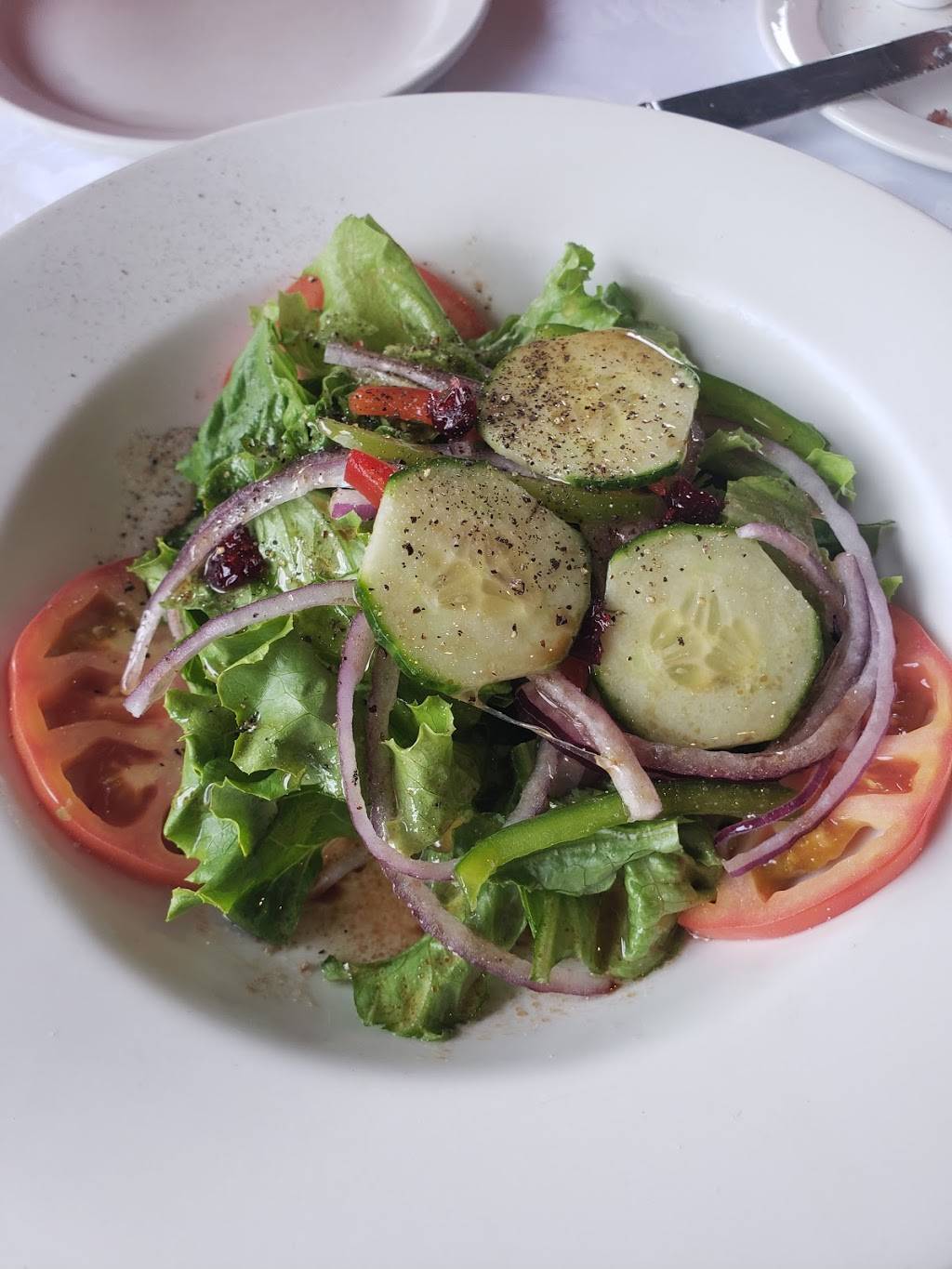 Leao Douro | restaurant | 920 A Dundas St E, Mississauga, ON L4Y 4B7, Canada | 9055665326 OR +1 905-566-5326