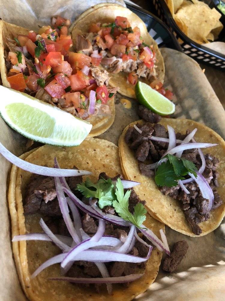 Tacos Mariachi | restaurant | 2018 Greenville Ave, Dallas, TX 75206, USA | 2147025325 OR +1 214-702-5325
