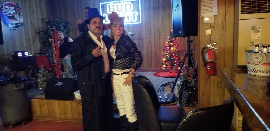 Connie Raes Restaurant | restaurant | 1302 Main Hwy, Bamberg, SC 29003, USA | 8032458002 OR +1 803-245-8002