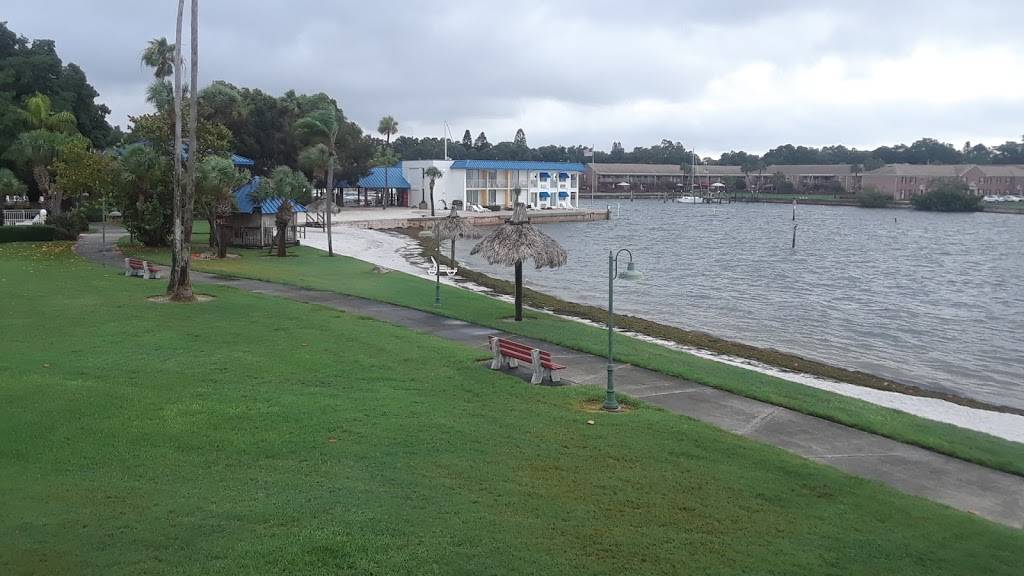 Periscope Restaurant | restaurant | 6800 Sunshine Skyway Ln S, St. Petersburg, FL 33711, USA | 7278671151 OR +1 727-867-1151