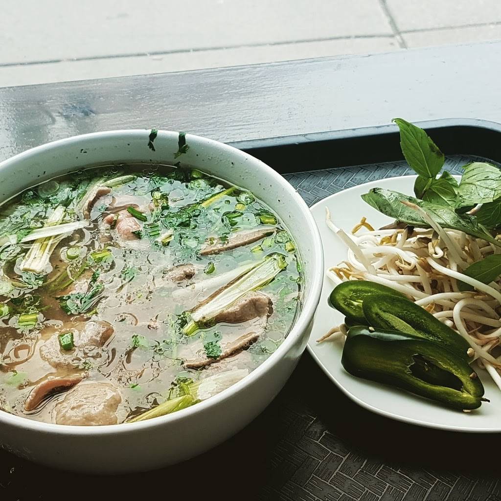 Saigon Subs and Rolls | restaurant | 151 W 4th St, Cincinnati, OH 45202, USA | 5133817827 OR +1 513-381-7827