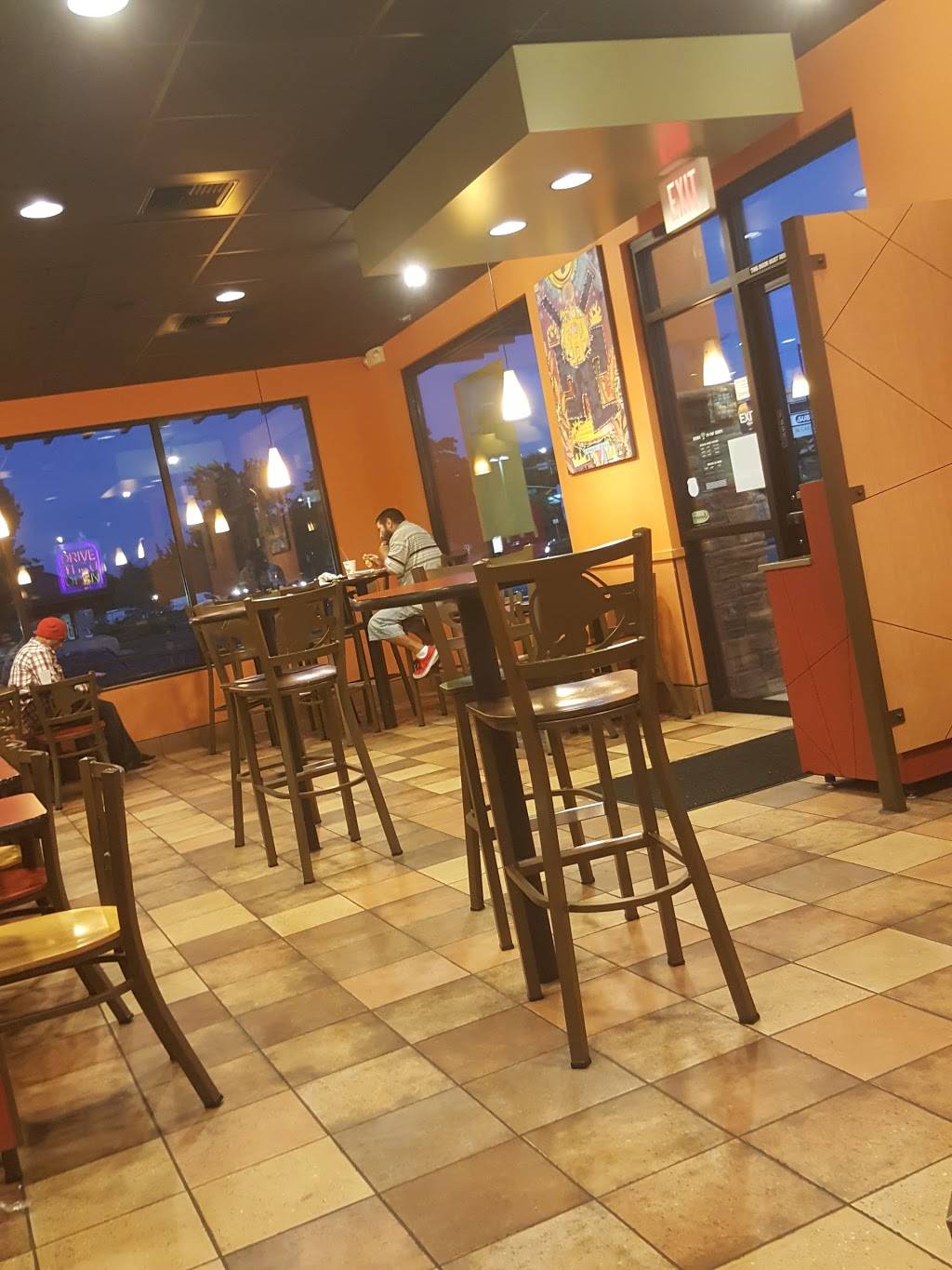 Taco Bell | meal takeaway | 4651 Mack Rd, Sacramento, CA 95823, USA | 9164279292 OR +1 916-427-9292