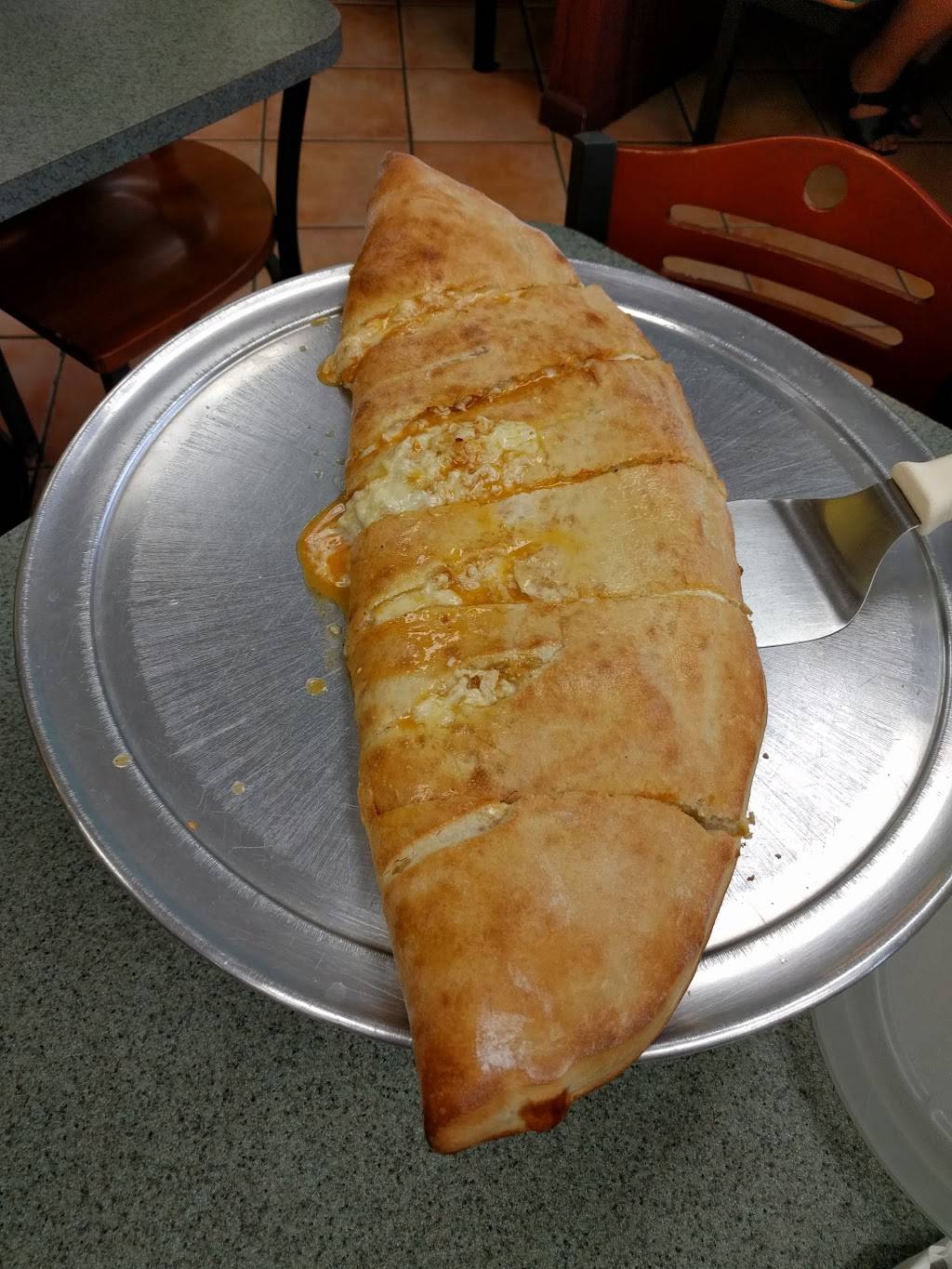 Sals Pizza And Italian Restaurant | restaurant | 920 W Main St, New Holland, PA 17557, USA | 7176617200 OR +1 717-661-7200