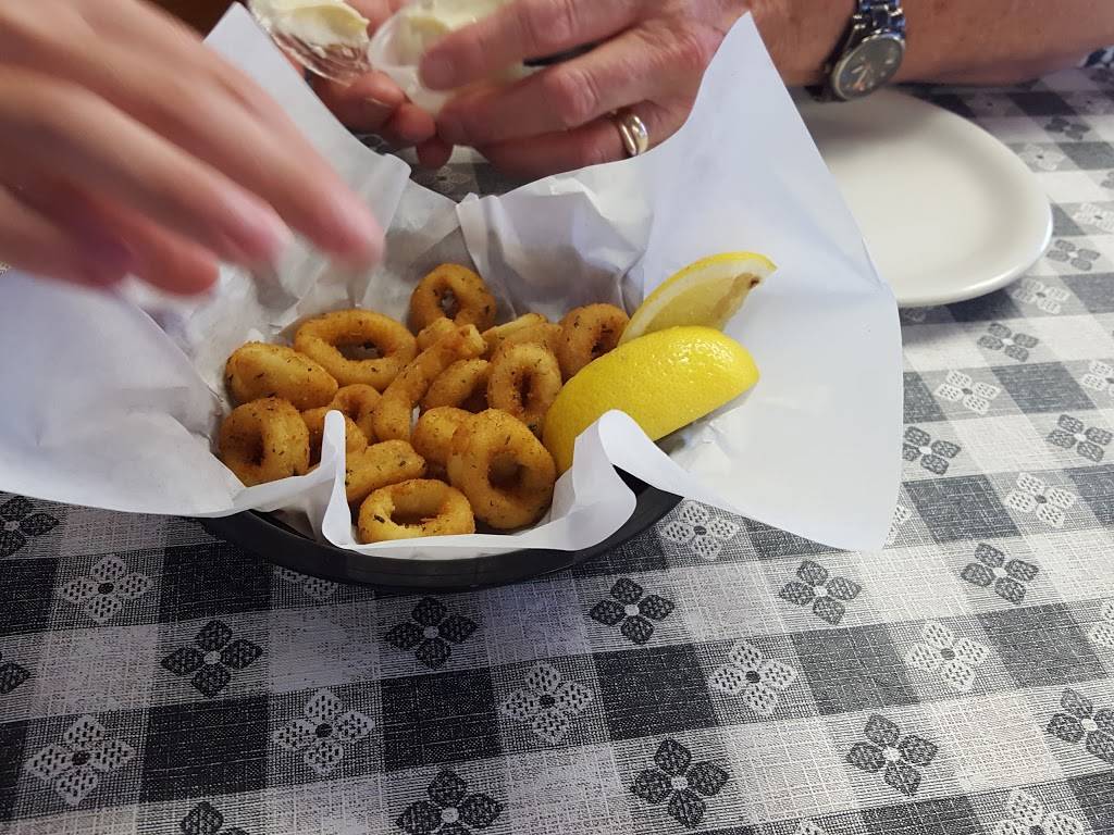 Red Rock North | restaurant | 4084 Byway E, Napa, CA 94558, USA | 7072532859 OR +1 707-253-2859