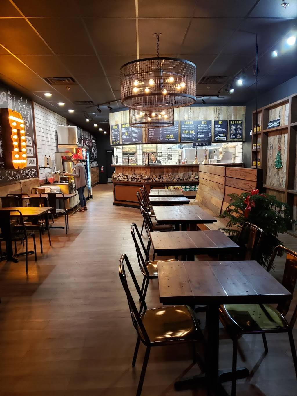 Dickeys Barbecue Pit | restaurant | 3511 NW Federal Hwy, Jensen Beach, FL 34957, USA | 7726929911 OR +1 772-692-9911