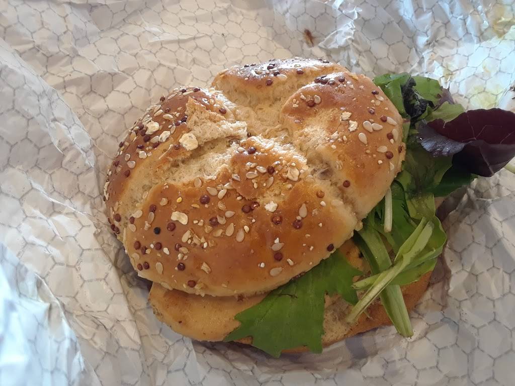 Wendys | restaurant | 1712 N Telegraph Rd, Monroe, MI 48162, USA | 7342433659 OR +1 734-243-3659