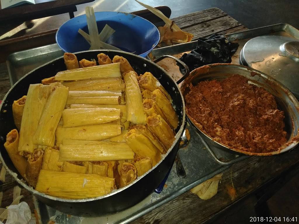 A & A Drive In | restaurant | 4103 W Commerce St, San Antonio, TX 78207, USA | 2103307440 OR +1 210-330-7440