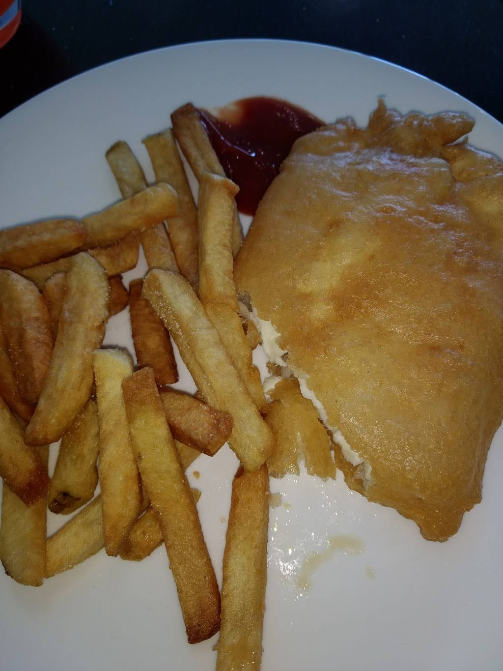 Olde Tyme Fish & Chips | restaurant | 136 King St E, Bowmanville, ON L1C 1N7, Canada | 9056231781 OR +1 905-623-1781