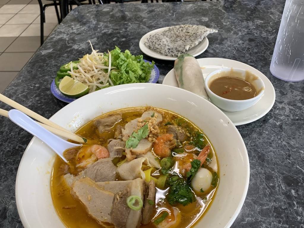 Phở Lúc Lắc | restaurant | 9457 Kempwood Dr, Houston, TX 77080, USA | 7134624499 OR +1 713-462-4499