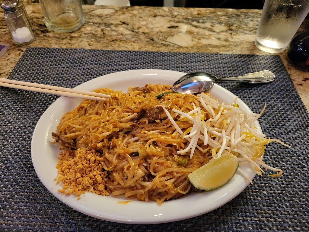 Namthai Restaurant and Bar | restaurant | 501 Bradford Ave, Kemah, TX 77565, USA | 2819579644 OR +1 281-957-9644