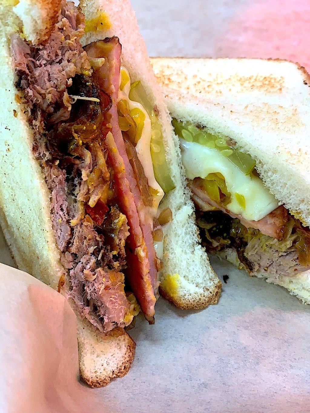 Fusion Grill | restaurant | 1065 Tallassee St, Dadeville, AL 36853, USA | 2563071858 OR +1 256-307-1858