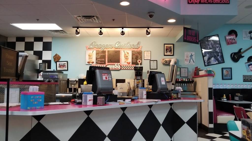 Hwy 55 Burgers Shakes & Fries | restaurant | 83 Vaughan Ln, Pell City, AL 35125, USA | 2053387055 OR +1 205-338-7055