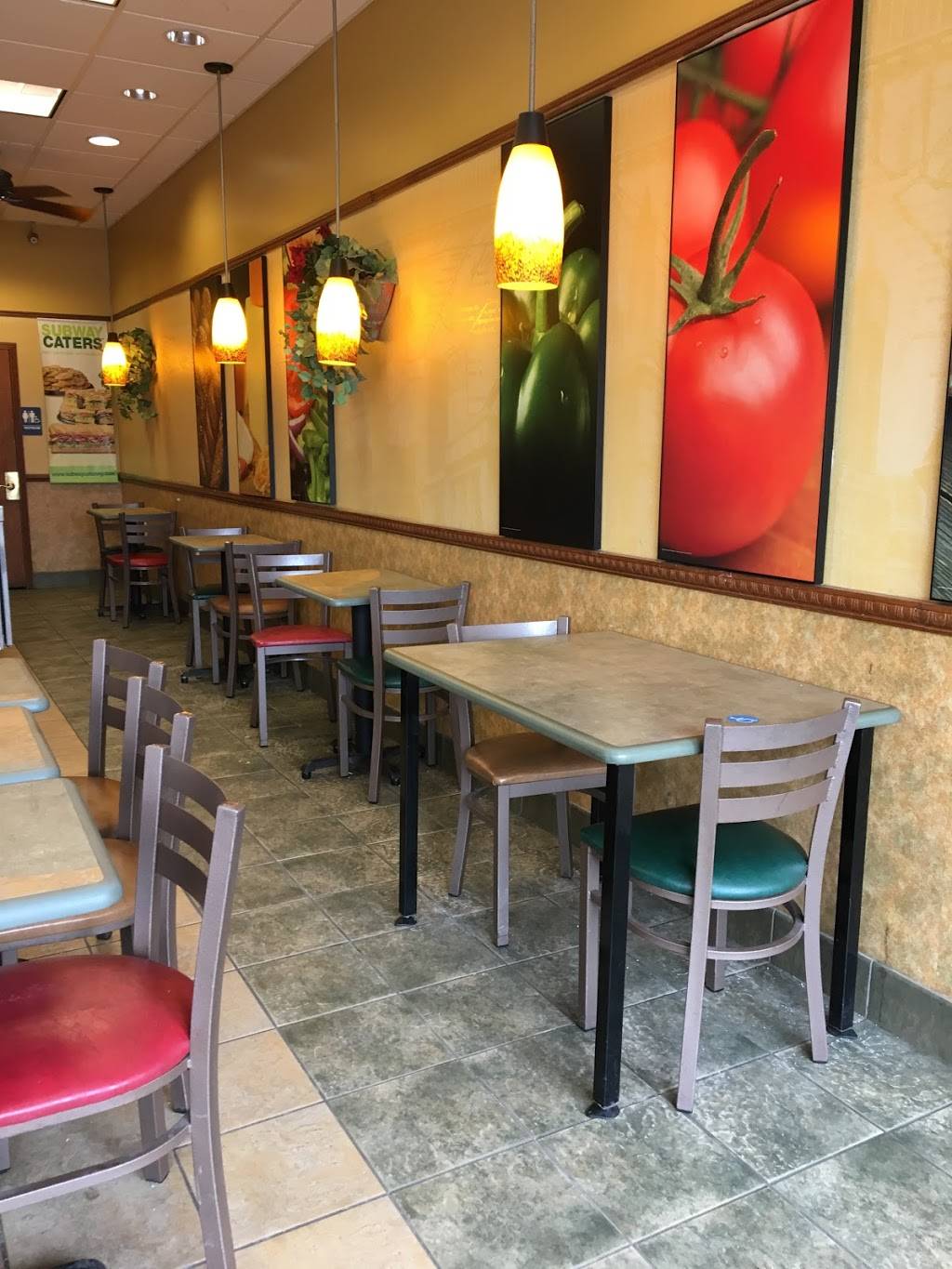 Subway | restaurant | 13351 Dix Toledo Rd, Southgate, MI 48195, USA | 7349919000 OR +1 734-991-9000