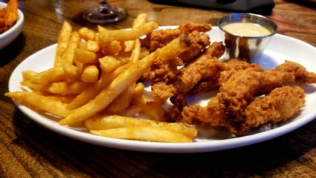 DC Oakes Brewhouse And Eatery | restaurant | 3581 E Harmony Rd #110, Fort Collins, CO 80528, USA | 9702862076 OR +1 970-286-2076