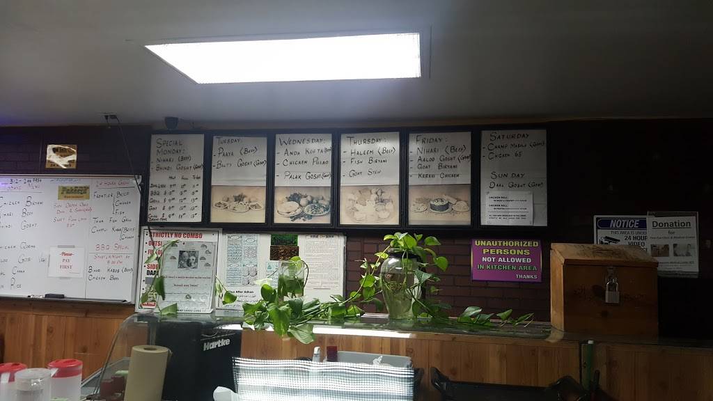 Pakeeza Restaurant | restaurant | 1011 N Orleans St, Chicago, IL 60610, USA | 3122667936 OR +1 312-266-7936