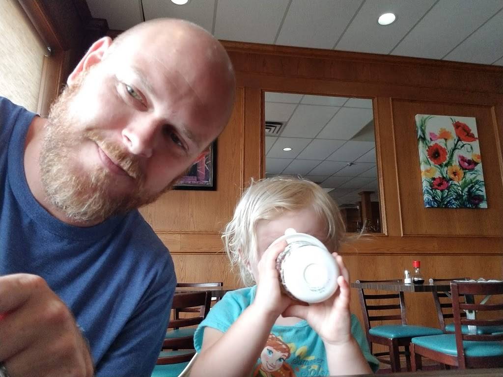 Choys Chinese Restaurant | restaurant | 118 Guelph St, Halton Hills, ON L7G 4A3, Canada | 9058739688 OR +1 905-873-9688