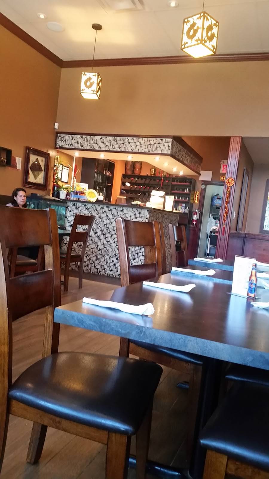 Qings Cuisine | restaurant | 610 Huronia Rd, Barrie, ON L4N 9H2, Canada | 7055036610 OR +1 705-503-6610