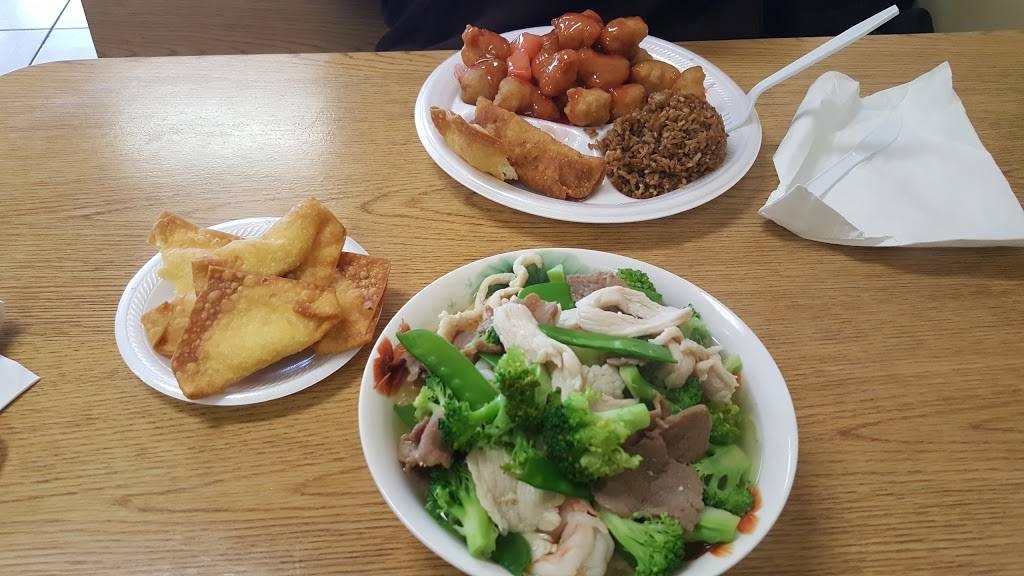 Express Wok | restaurant | 7815 N Knoxville Ave #2, Peoria, IL 61614, USA | 3096918818 OR +1 309-691-8818