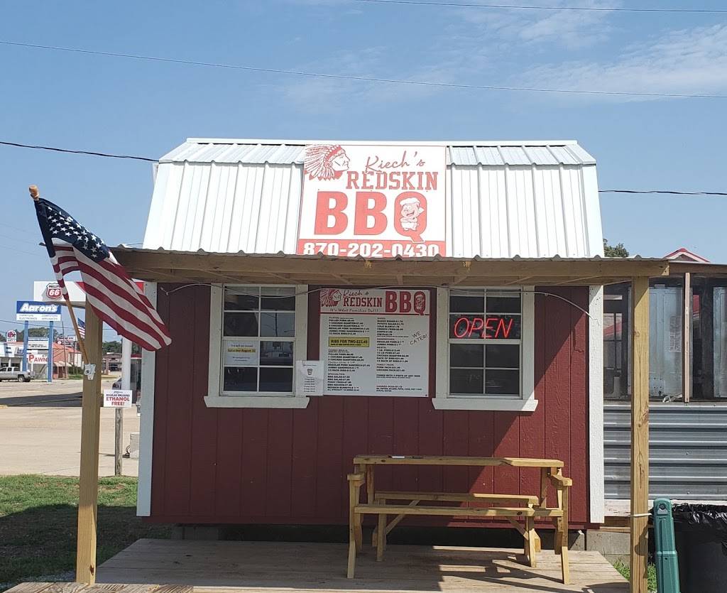 Redskin Bbq | restaurant | Hwy 67 at the Airport, Pocahontas, AR 72455, USA | 8702020430 OR +1 870-202-0430