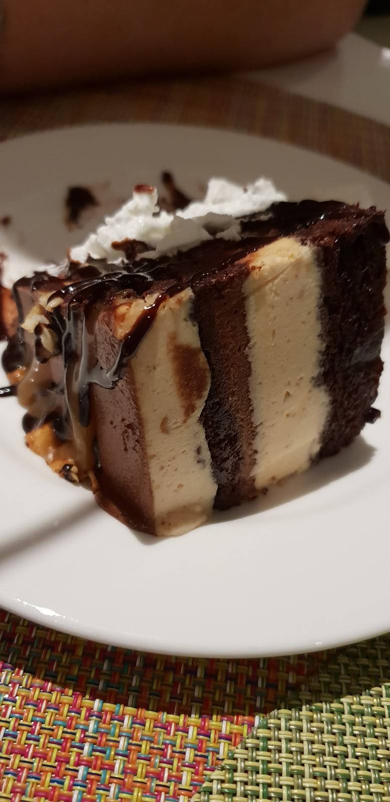 TaZa Grill Bar | restaurant | 2501 Argentia Rd, Mississauga, ON L5N 4G8, Canada | 9053632444 OR +1 905-363-2444