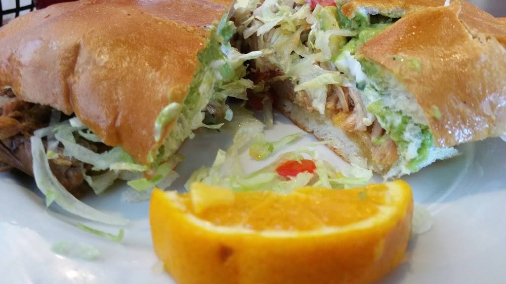 Juanchos Mexican Restaurant | restaurant | 2440 W Arrow Route, Upland, CA 91786, USA | 9096252588 OR +1 909-625-2588