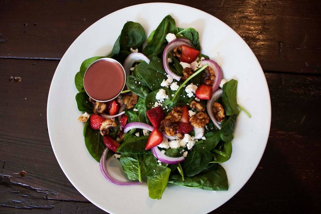 Bohemian Bull | restaurant | 1531 Folly Rd, Charleston, SC 29412, USA | 8432251817 OR +1 843-225-1817