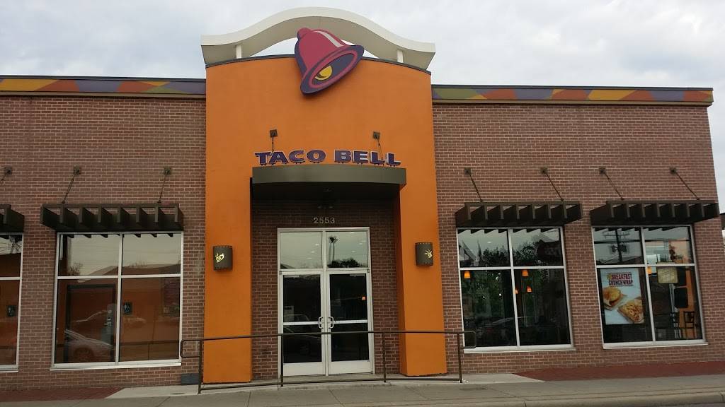 Taco Bell | meal takeaway | 2553 N High St, Columbus, OH 43202, USA | 6142618193 OR +1 614-261-8193