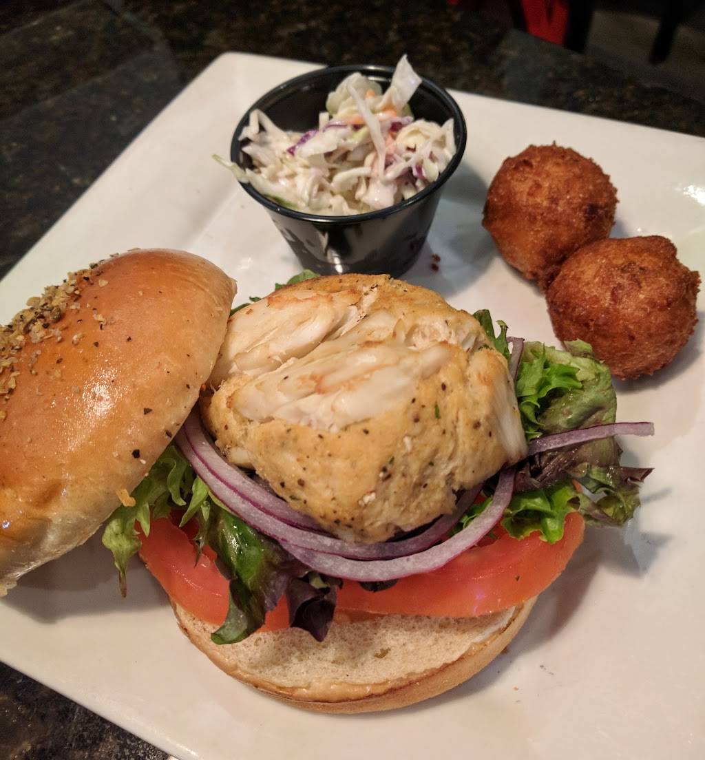 Off The Hook Seafood Restaurant | restaurant | 500 S Battlefield Blvd, Chesapeake, VA 23322, USA | 7574213313 OR +1 757-421-3313