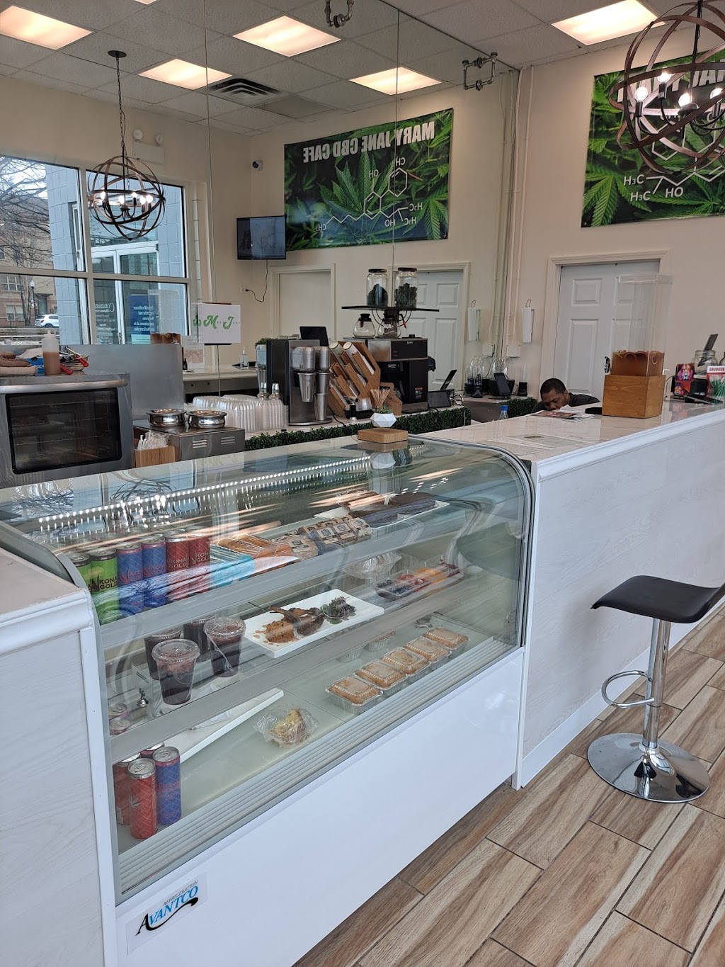 Mary Jane Cafe | restaurant | East on, 7112 S Yates Blvd #71st, Chicago, IL 60649, USA | 7735707707 OR +1 773-570-7707