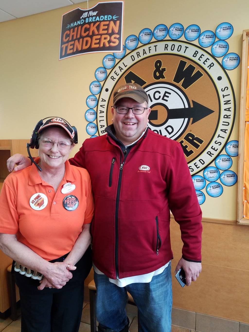 A&W Restaurant | restaurant | 1196 Westowne Dr, Neenah, WI 54956, USA | 9207516847 OR +1 920-751-6847