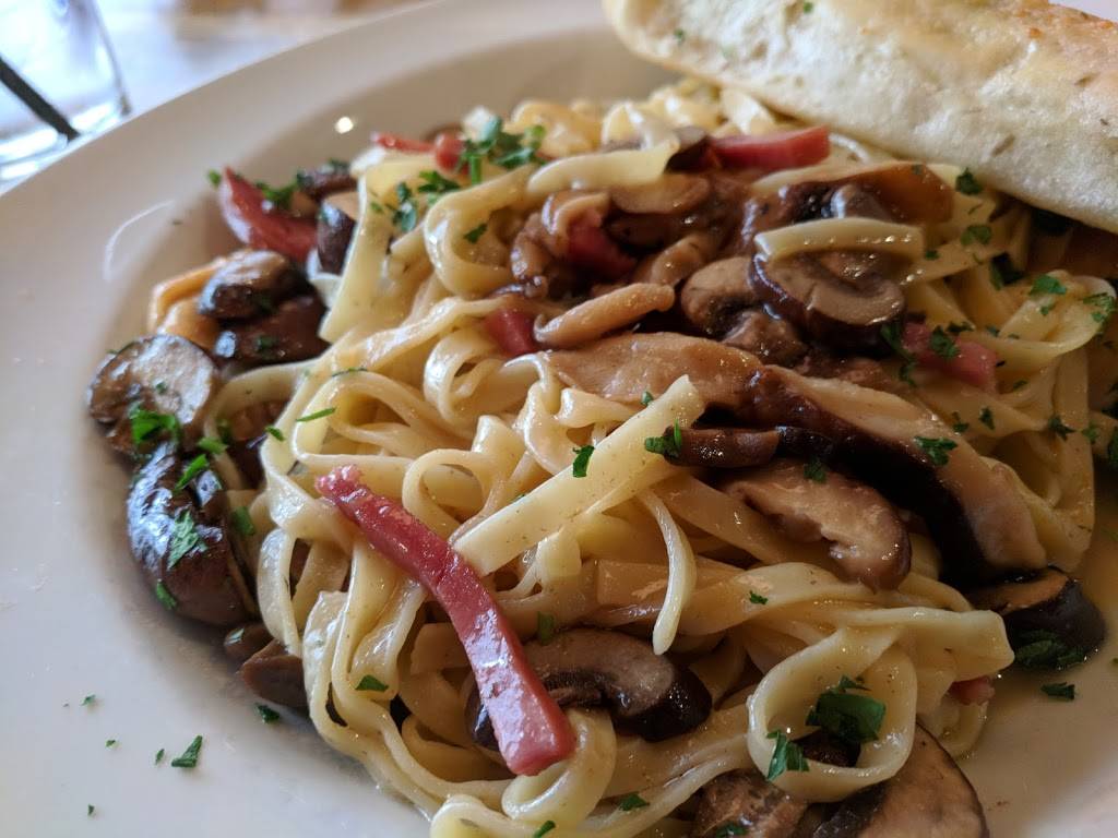 Sylvan Street Grille | restaurant | 195 Elm St, Salisbury, MA 01952, USA | 9784627919 OR +1 978-462-7919