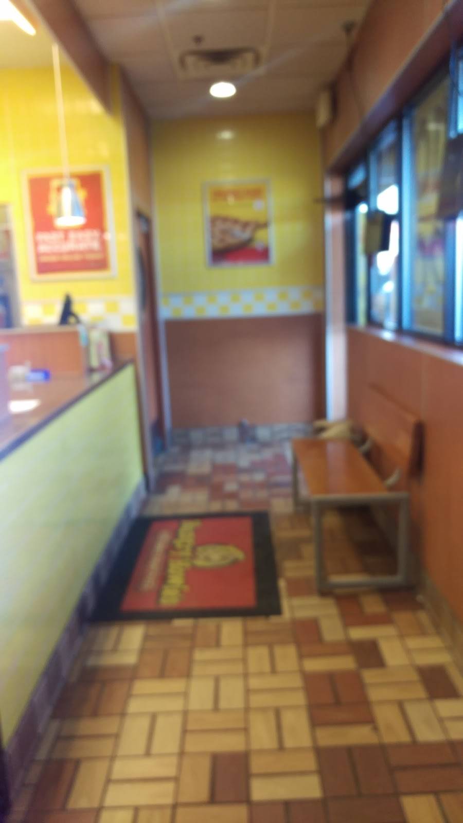 Hungry Howies Pizza | meal delivery | 25530 21 Mile Rd, New Baltimore, MI 48051, USA | 5865988700 OR +1 586-598-8700