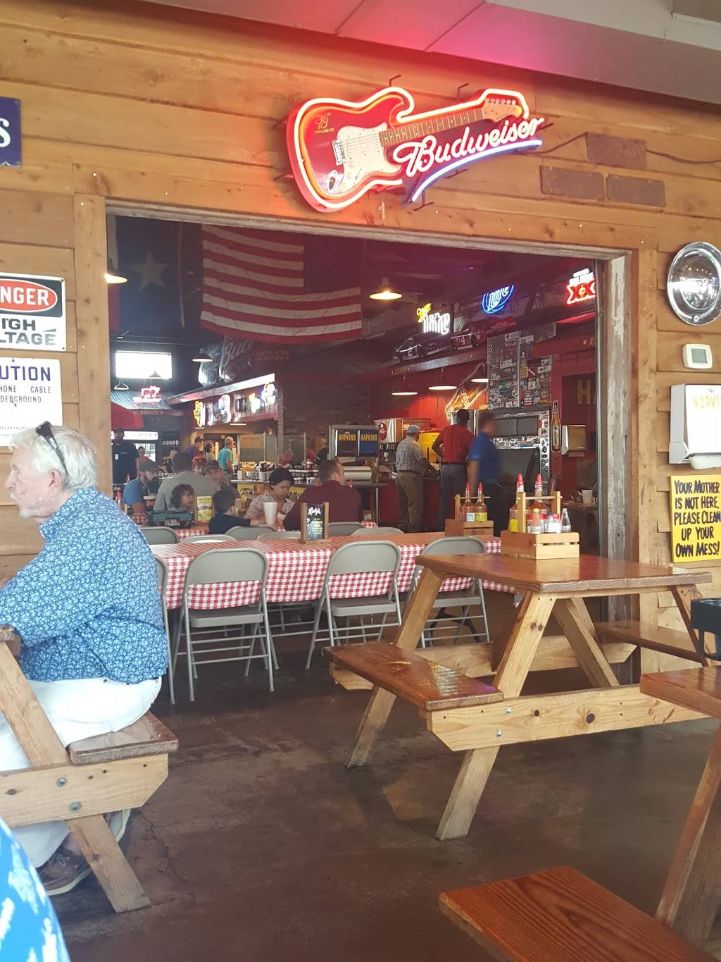 Rudys "Country Store" and Bar-B-Q | restaurant | 6101 S Padre Island Dr, Corpus Christi, TX 78412, USA | 3619060327 OR +1 361-906-0327