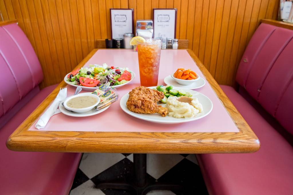 The White House Restaurant | restaurant | 3172 Peachtree Rd NE, Atlanta, GA 30305, USA | 4042377601 OR +1 404-237-7601