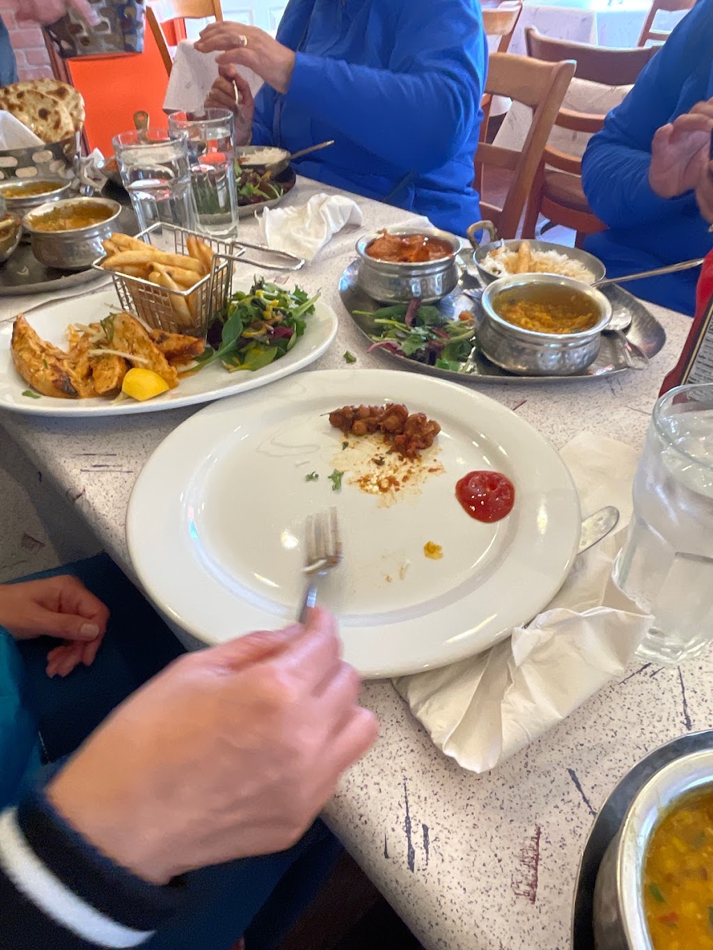 Aabha Indian cuisine & Hookah Lounge | restaurant | 220 Olivier St, Monterey, CA 93940, USA | 8313724744 OR +1 831-372-4744