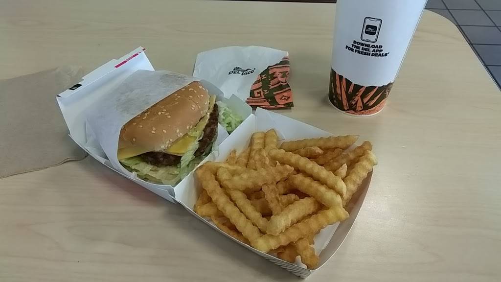 Del Taco | meal takeaway | 1864 S Country Club Dr, Mesa, AZ 85210, USA | 4809640054 OR +1 480-964-0054