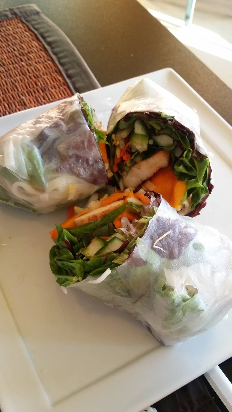 Julies Thai Kitchen | restaurant | 138 Main St, Lyons, CO 80540, USA | 3038232327 OR +1 303-823-2327