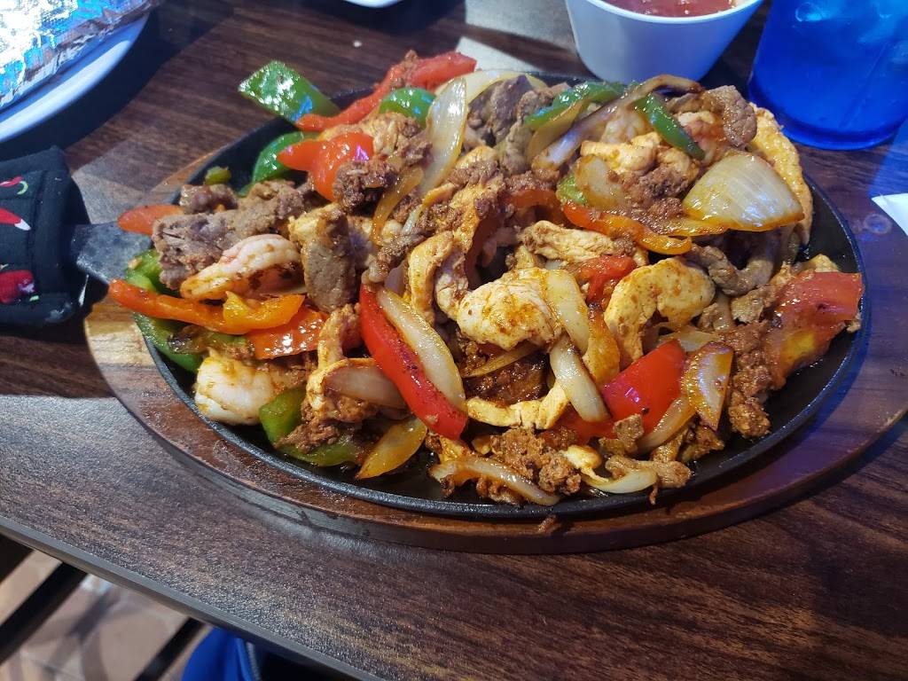 Loco Restaurant and Cantina | restaurant | 1417 Prospect St, Indianapolis, IN 46203, USA | 3173841745 OR +1 317-384-1745