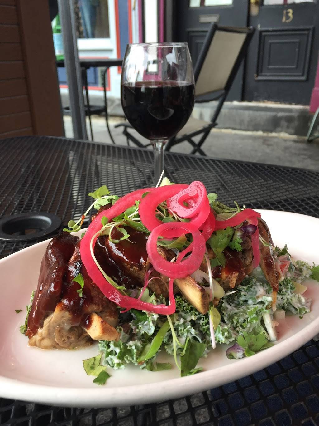 Ship to Shore | restaurant | 15 W Strand St, Kingston, NY 12401, USA | 8453348887 OR +1 845-334-8887