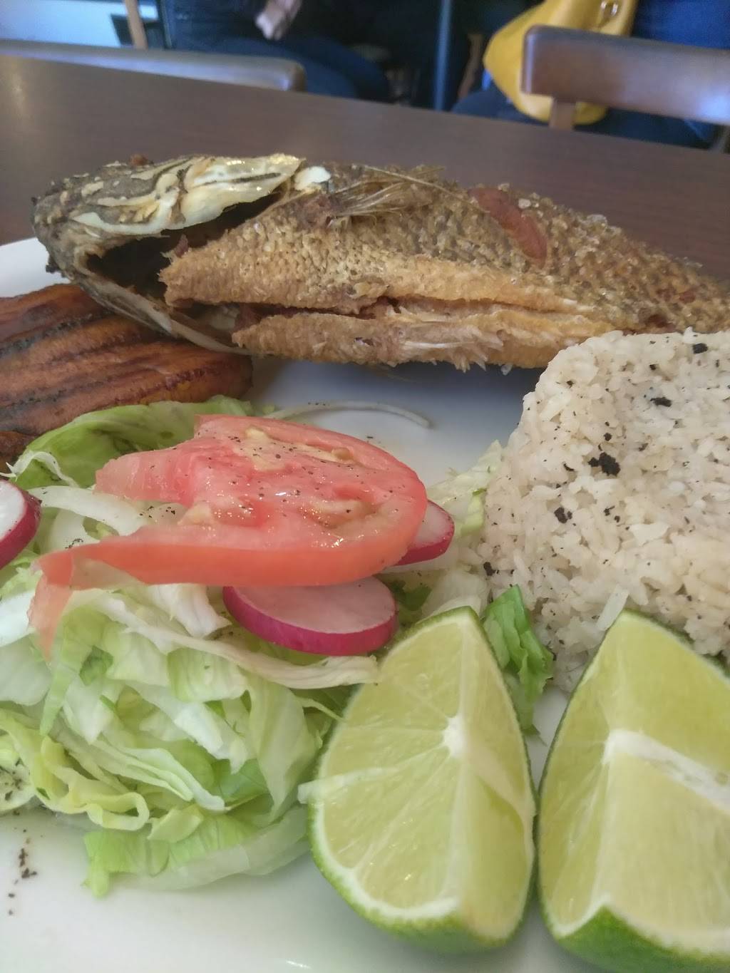 Paonde Joche | restaurant | 545 Main St, Paterson, NJ 07503, USA | 8622579523 OR +1 862-257-9523