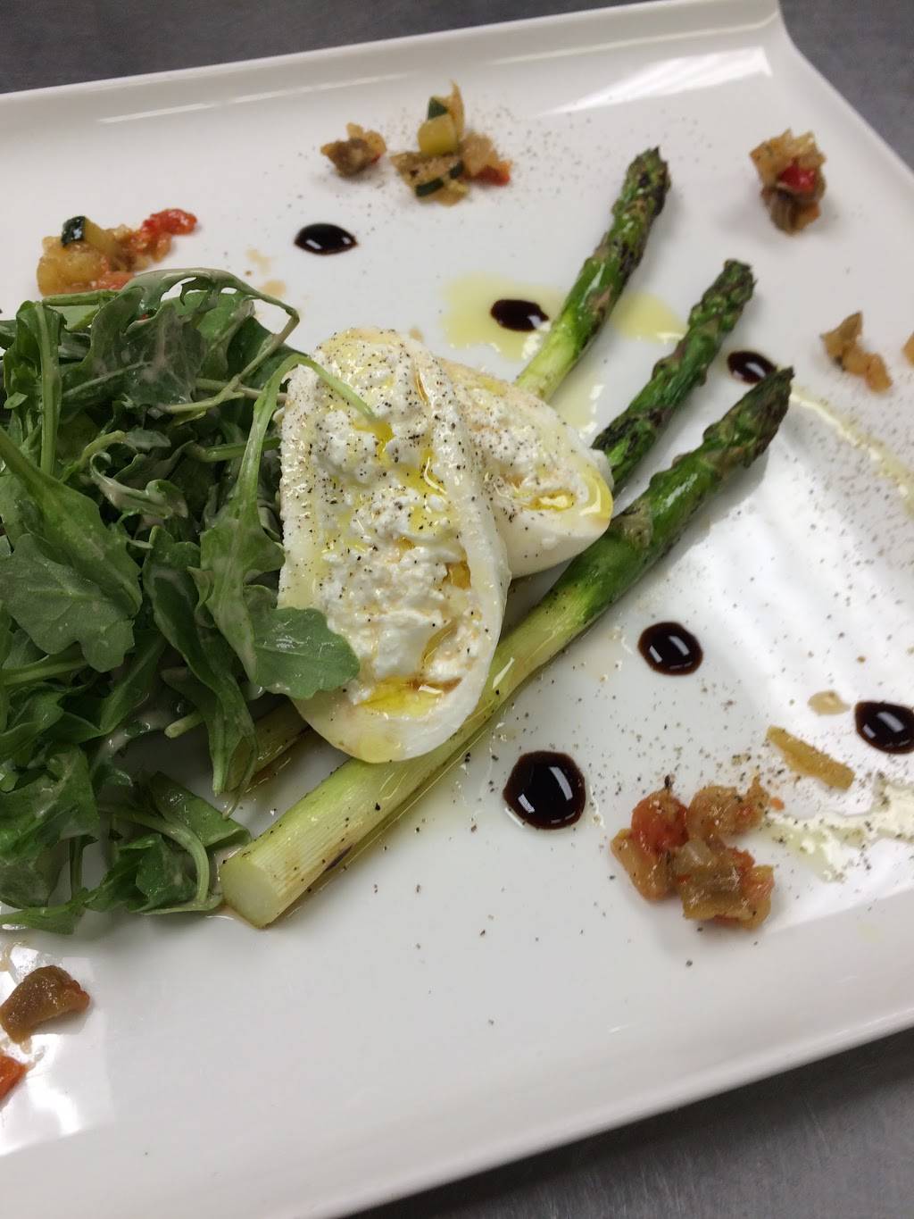 Nancys | restaurant | 25541 Jericho Turnpike, Queens, NY 11001, USA | 7183434616 OR +1 718-343-4616