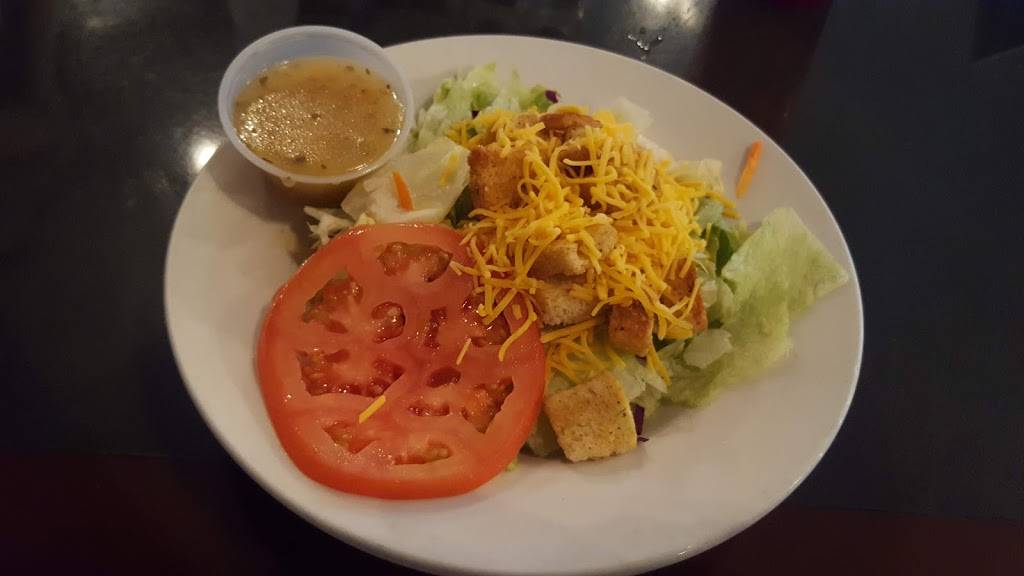 Par 3 Restaurant & Lounge | restaurant | 1530 E Judge Perez Dr, Chalmette, LA 70043, USA | 5042799114 OR +1 504-279-9114