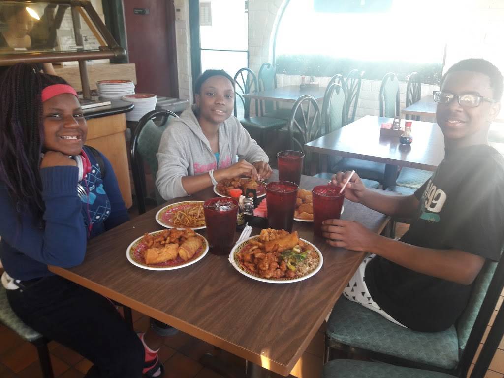 Sun Sun Chinese Restaurant | restaurant | 5301 E Lancaster Ave, Fort Worth, TX 76112, USA | 8174466145 OR +1 817-446-6145