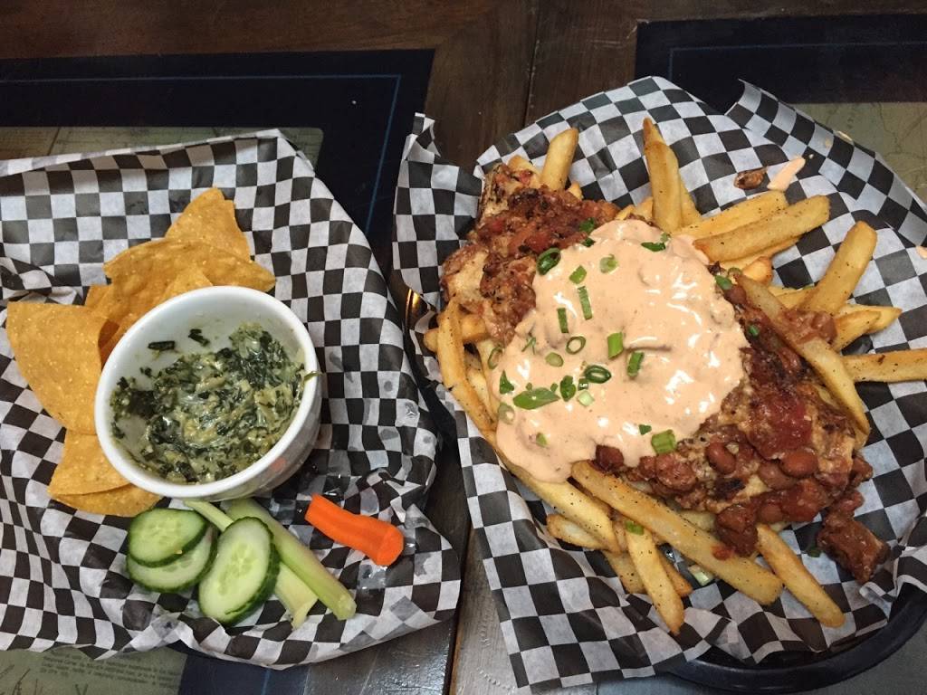 Black Water Bar | restaurant | 835 NE Broadway, Portland, OR 97232, USA | 5032810439 OR +1 503-281-0439